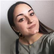 Graduada en Arqueología por la Universidad de Jaén. Apta para dar clases de Historia, Historia del Arte, Geografía…